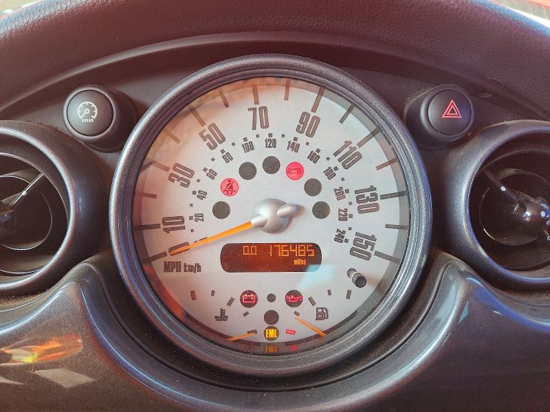 Zdjęcie 9 z aukcji – 2004 MINI COOPER z VIN WMWRE33474TD87031