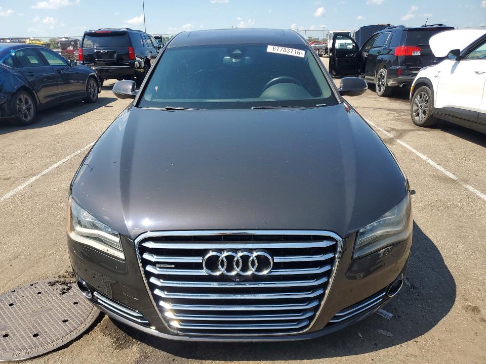 Photo 5 from auction – 2013 AUDI A8 with VIN WAURGAFD2DN029430