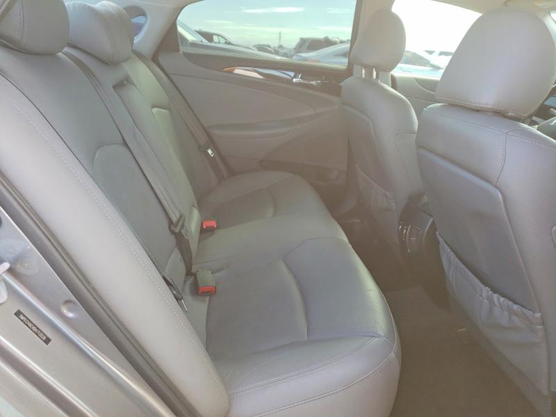Photo 10 from auction – 2013 HYUNDAI SONATA with VIN 5NPEC4ACXDH713526