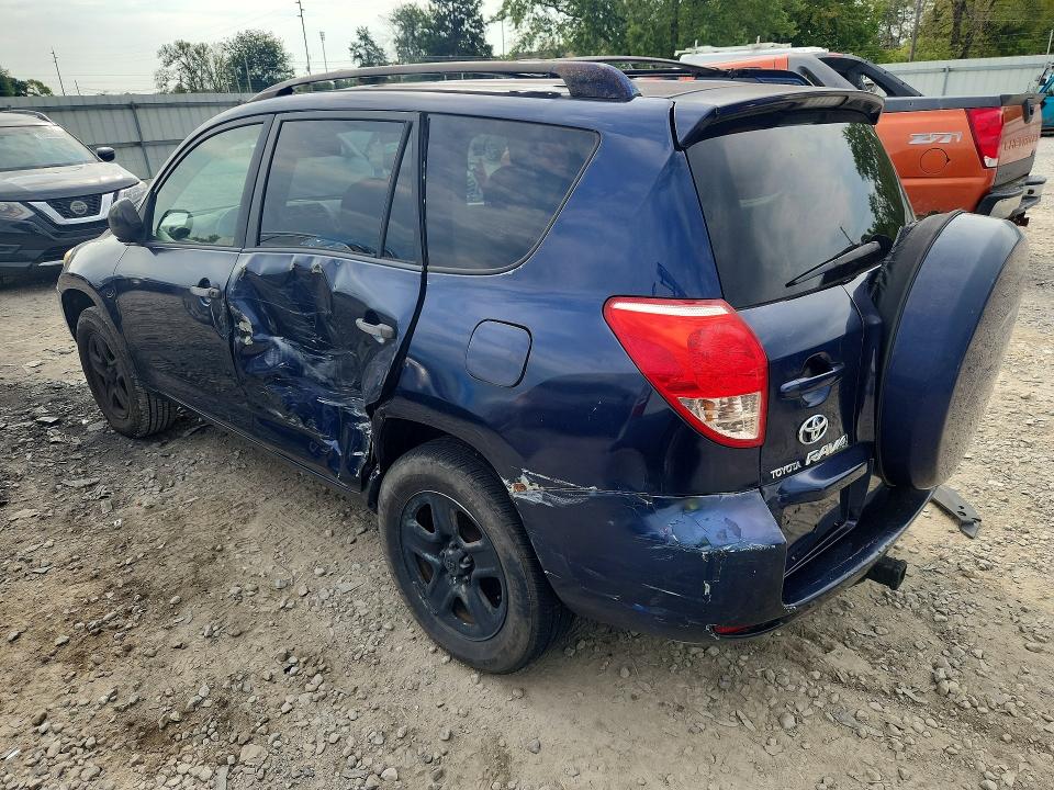 Photo 2 from auction – 2007 TOYOTA RAV4 with VIN JTMBD33V275119364