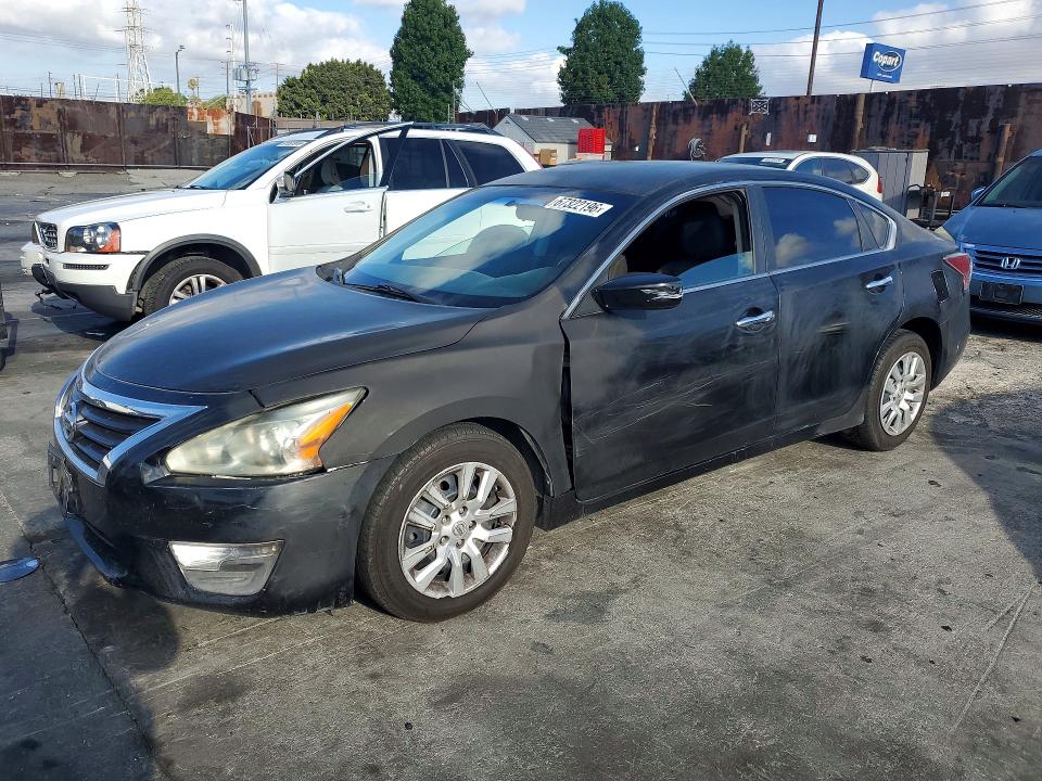 NISSAN ALTIMA 2015 with VIN 1N4AL3AP2FC206409 - Photo from auction