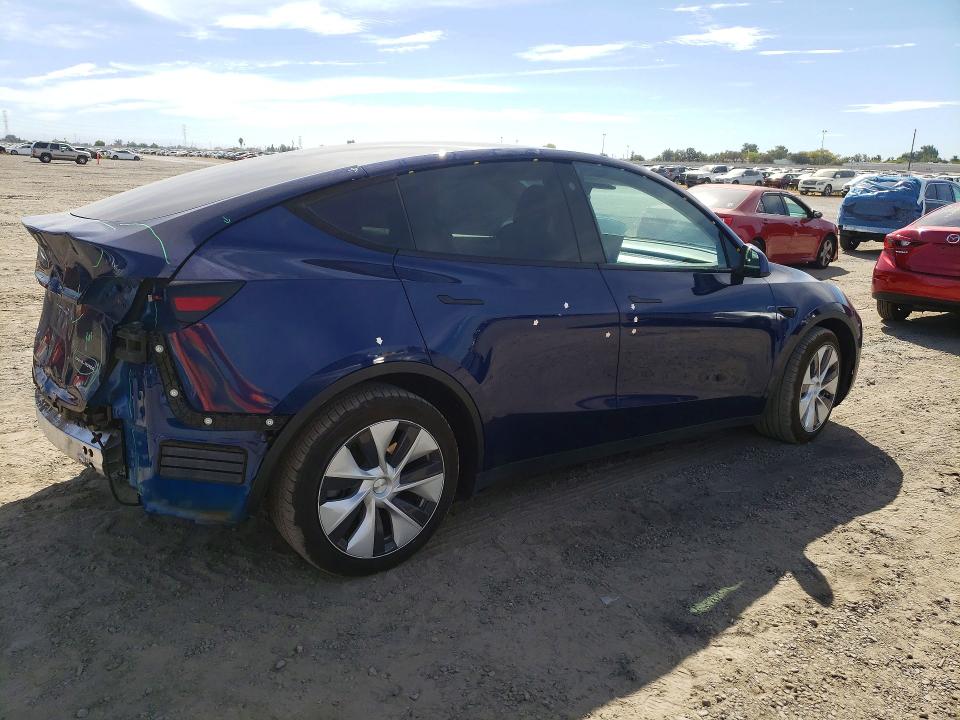 Photo 3 from auction – 2023 TESLA MODEL Y with VIN 7SAYGDEE7PF628808