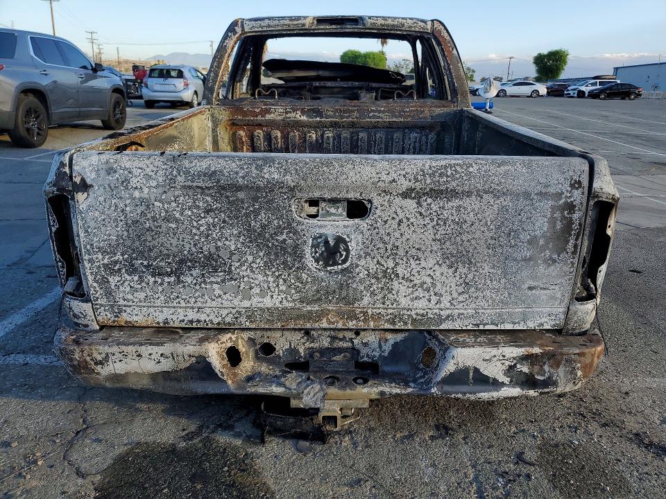 صورة رقم 6 من المزاد - 2004 DODGE RAM 1500 مع VIN 1D7HA18D84J175499