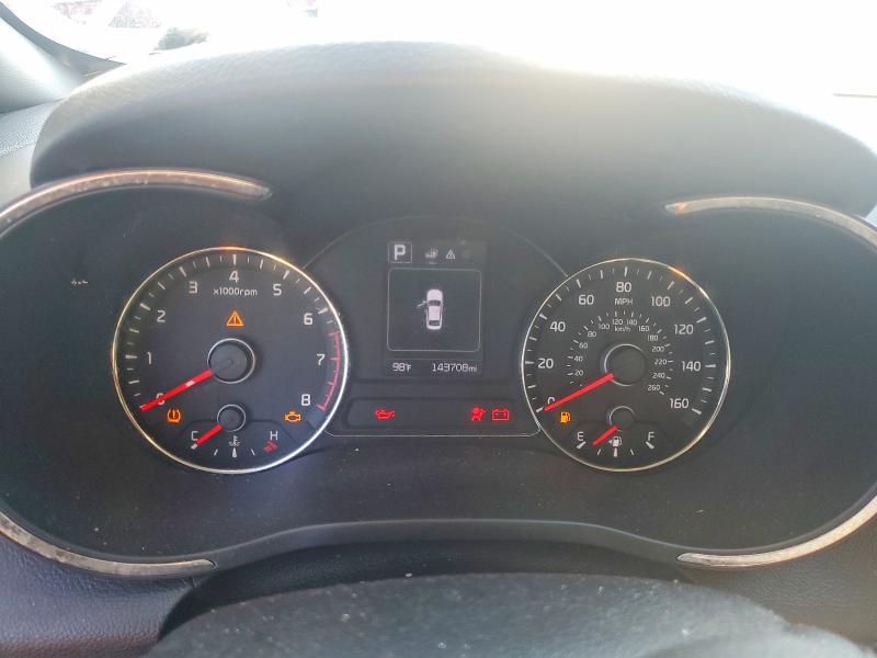 Photo 9 from auction – 2017 KIA FORTE with VIN 3KPFL4A79HE094984