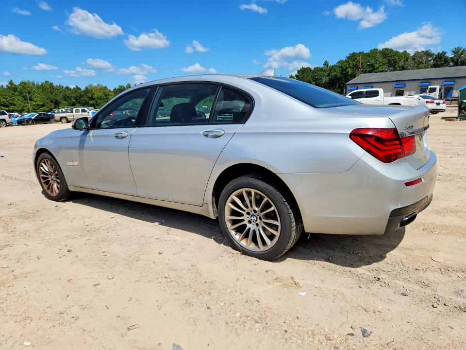 Photo 2 from auction – 2014 BMW 750 with VIN WBAYF8C53ED653135