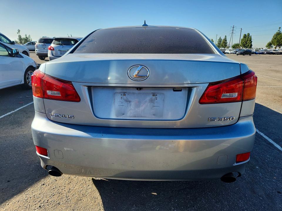 Photo 6 from auction – 2007 LEXUS IS with VIN JTHBE262575012932