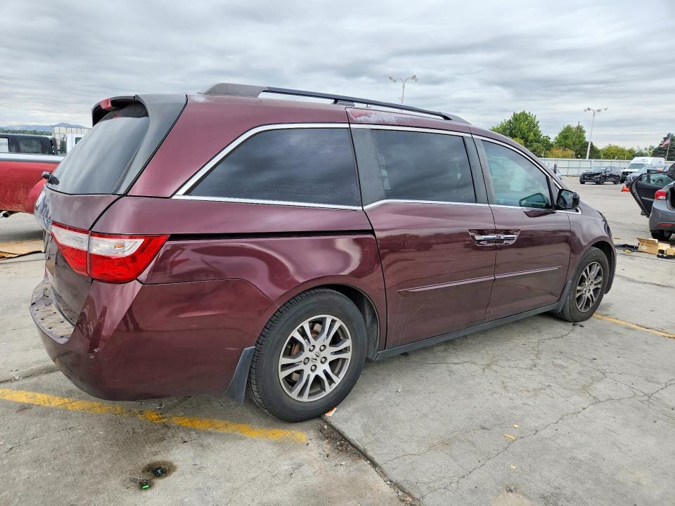 Photo 3 from auction – 2011 HONDA ODYSSEY with VIN 5FNRL5H61BB083897