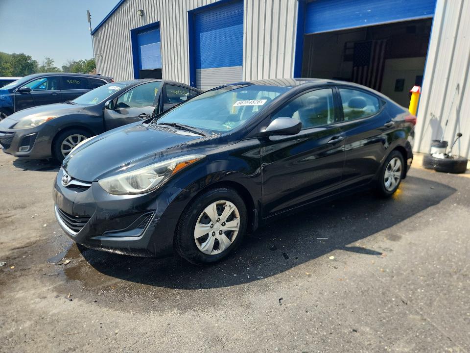 HYUNDAI ELANTRA 2016 with VIN 5NPDH4AE7GH667477 - Photo from auction