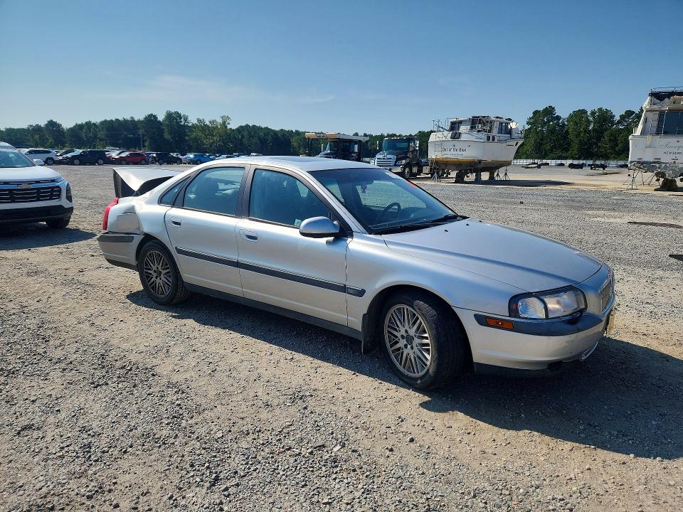 Photo 4 from auction – 2001 VOLVO S80 with VIN YV1TS94D711194136