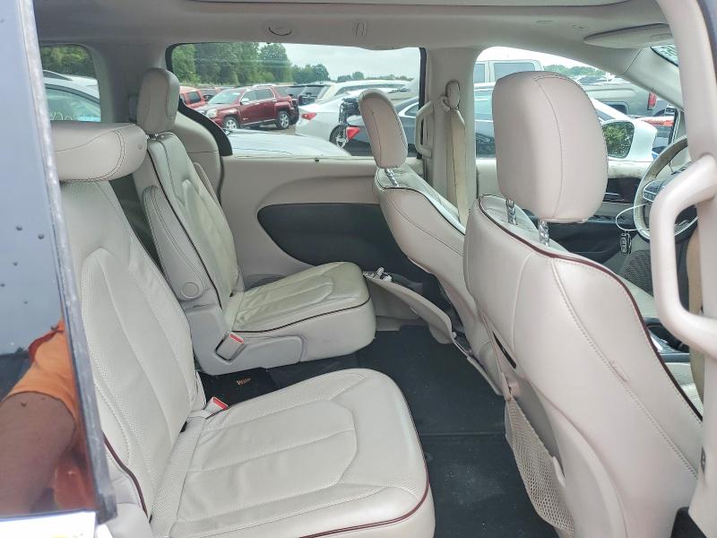Photo 11 from auction – 2019 CHRYSLER PACIFICA with VIN 2C4RC1GG7KR627701