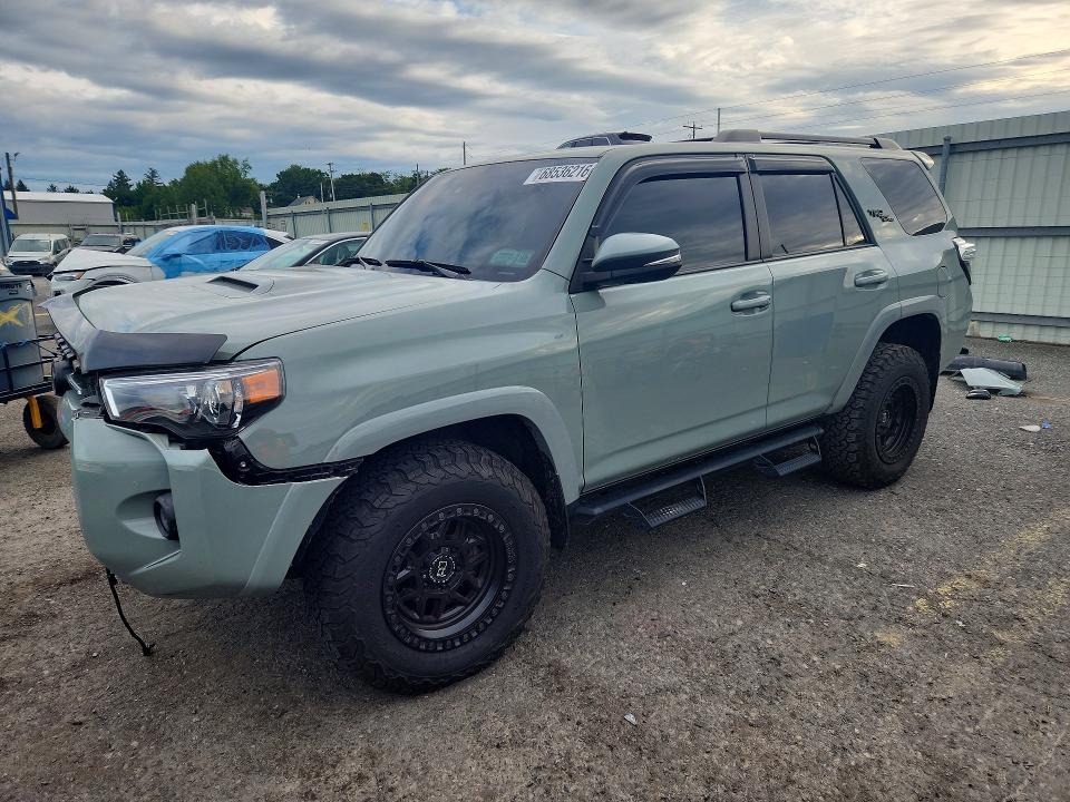 Photo 1 from auction – 2023 TOYOTA 4RUNNER with VIN JTERU5JR2P6172491