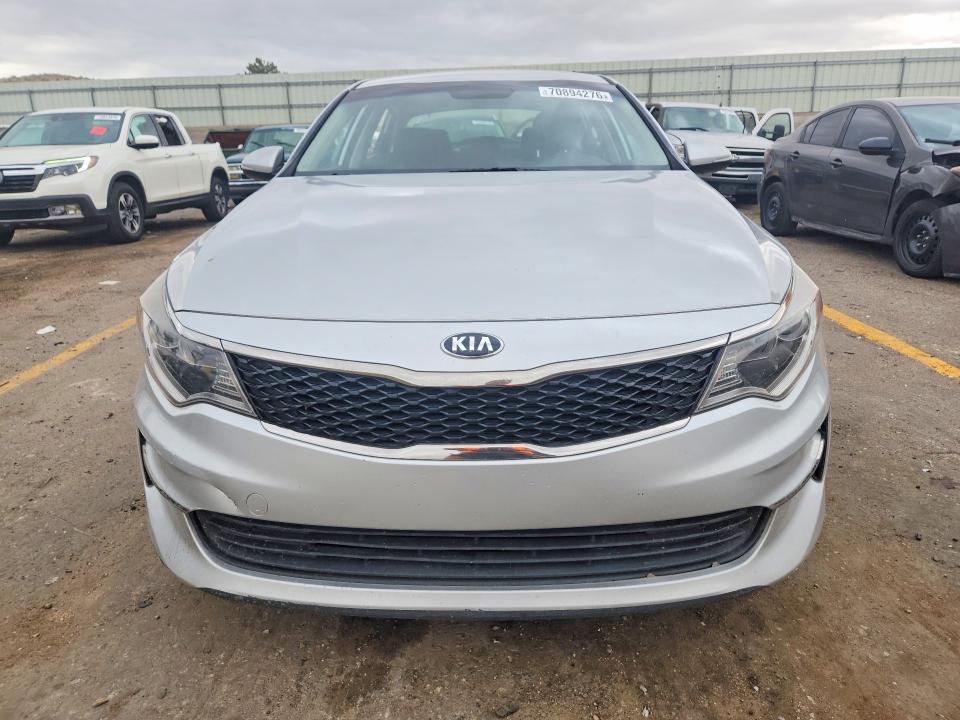 Снимка 5 от търг – 2017 KIA OPTIMA с VIN KNAGT4L34H5151602