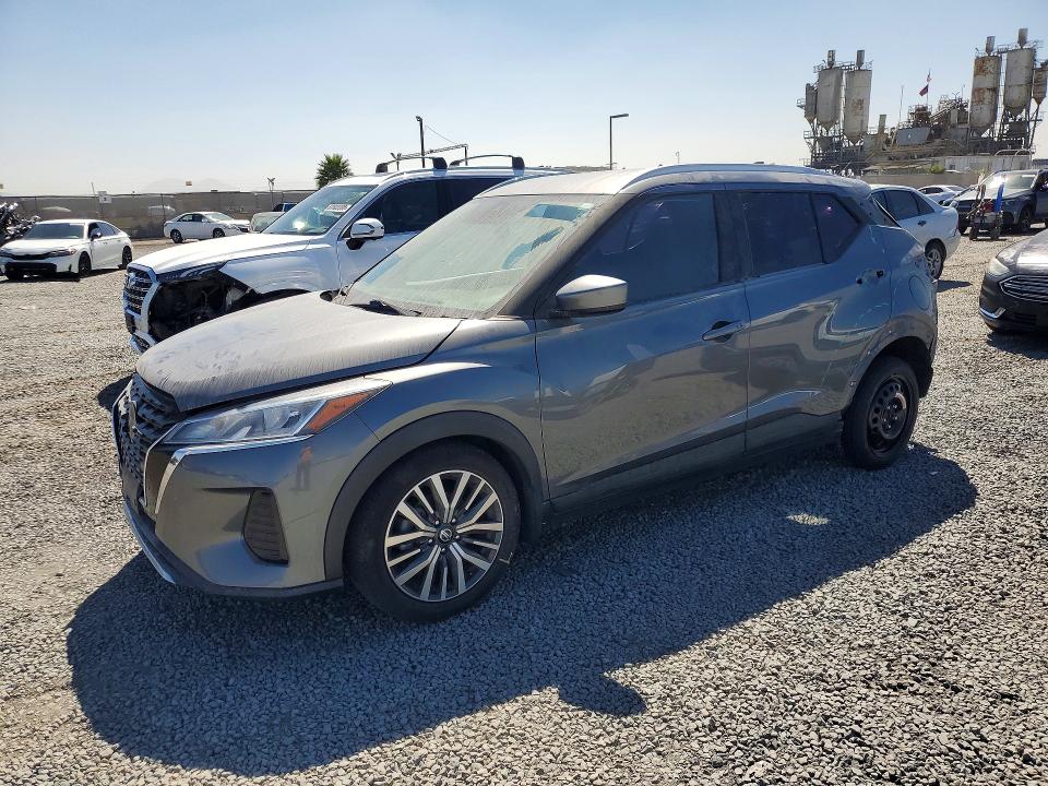 NISSAN KICKS 2021 с VIN 3N1CP5CV5ML484675 - Снимка от търг