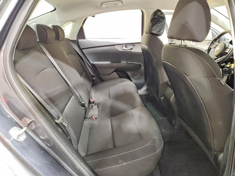Photo 10 from auction – 2019 KIA FORTE with VIN 3KPF24AD9KE110830