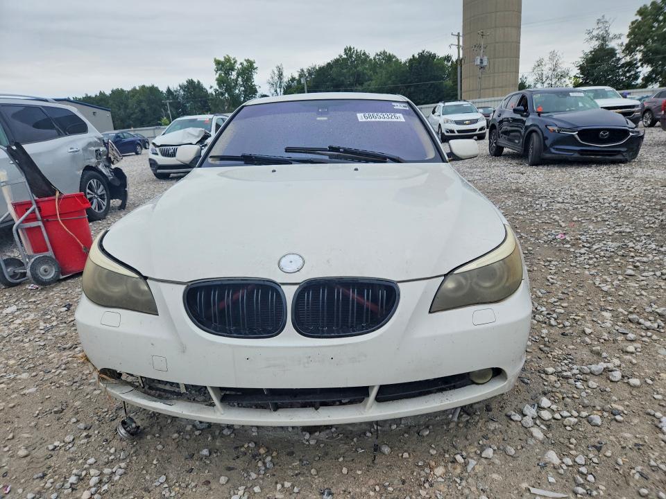 Foto 5 de la subasta – 2006 BMW 525 con VIN WBANE53516CK84593