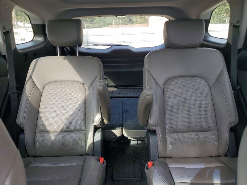 Photo 10 from auction – 2017 HYUNDAI SANTA FE with VIN KM8SR4HF1HU224697