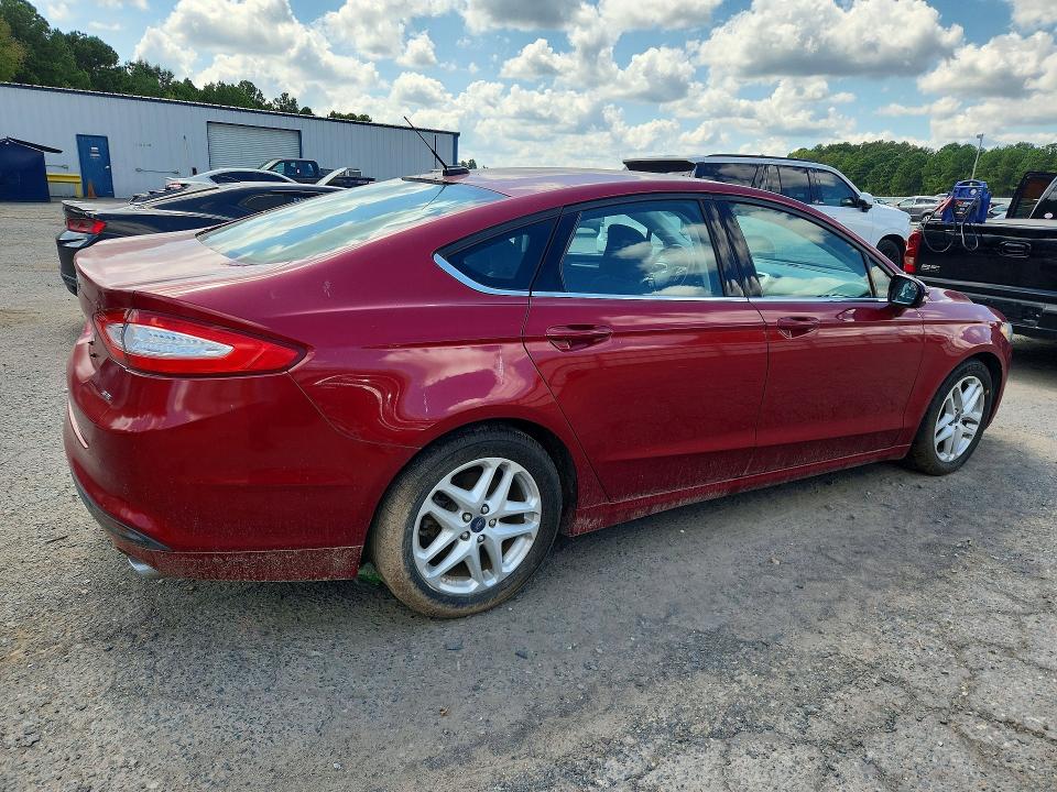 Photo 3 from auction – 2015 FORD FUSION with VIN 3FA6P0H76FR224489