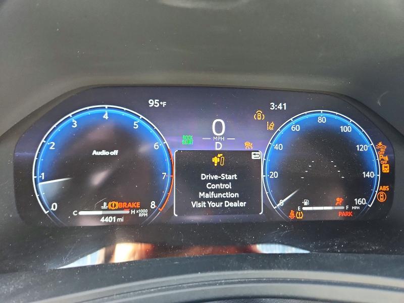 Photo 9 from auction – 2026 TOYOTA GRAND HIGHLANDER with VIN 5TDAAAB54TS129716