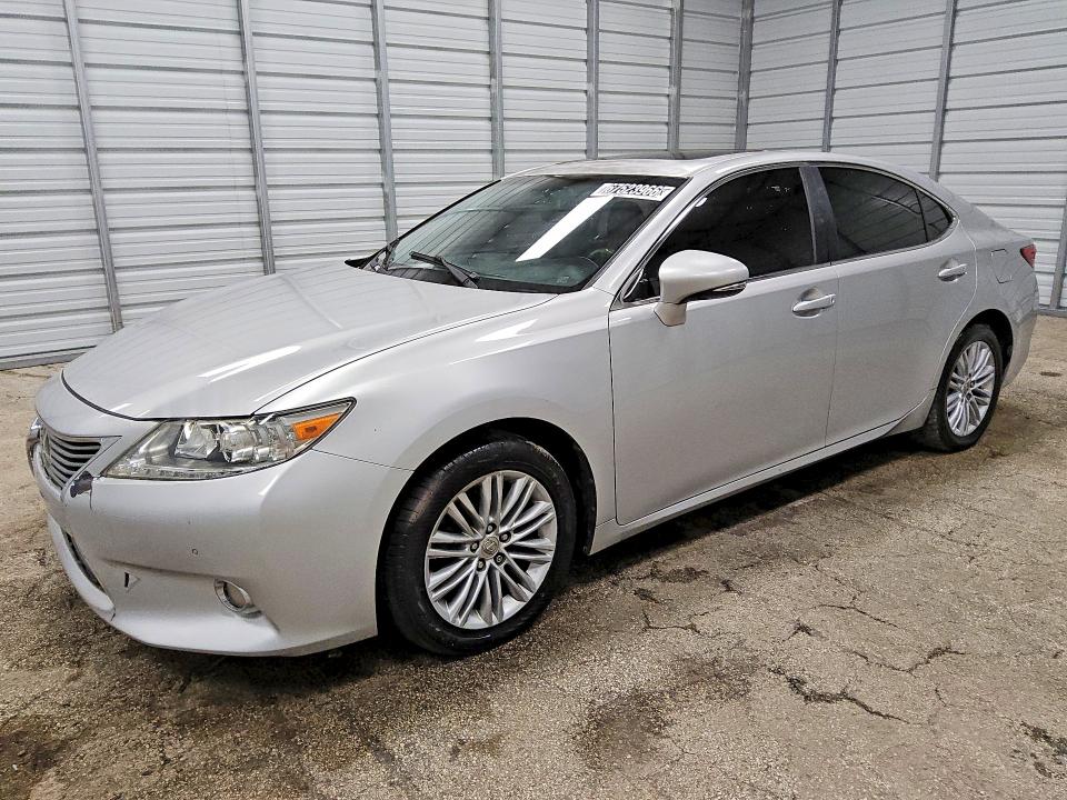 LEXUS ES 2013 with VIN JTHBK1GG1D2047560 - Photo from auction