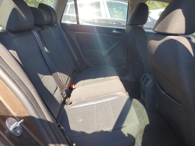 Photo 10 from auction – 2014 VOLKSWAGEN JETTA with VIN 3VWPP7AJ8EM624589
