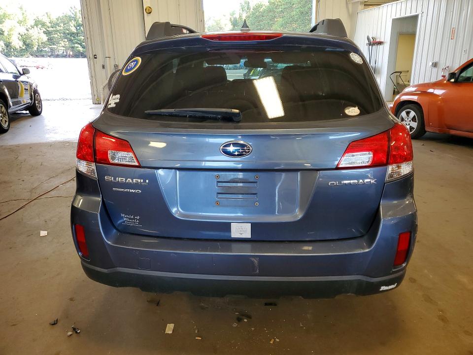 Photo 6 from auction – 2014 SUBARU OUTBACK with VIN 4S4BRCCC4E3214299
