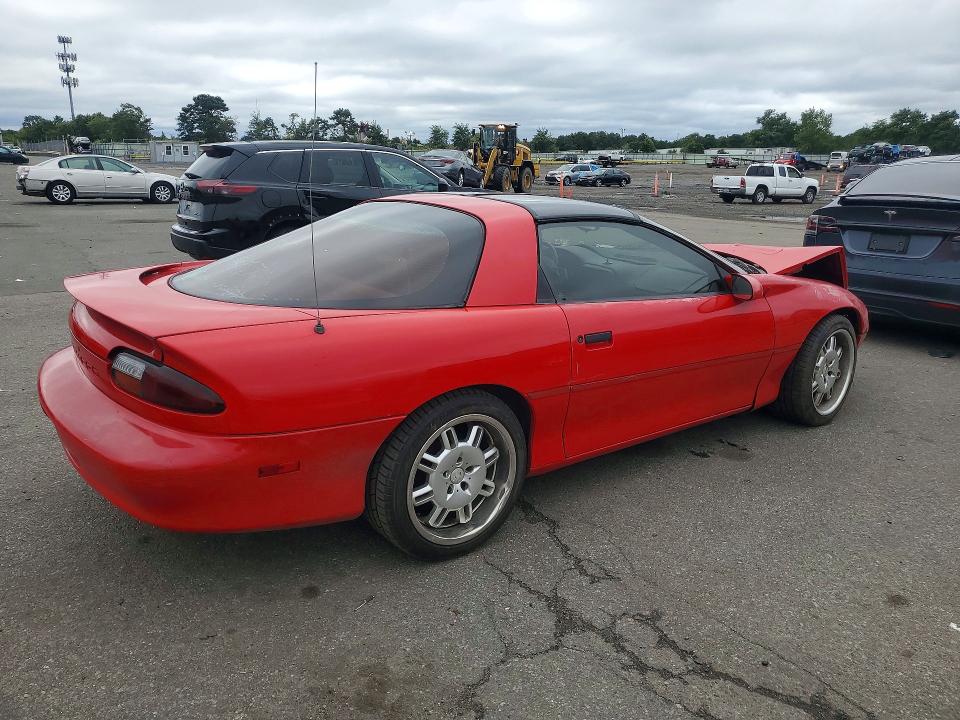 Photo 3 from auction – 1997 CHEVROLET CAMARO with VIN 2G1FP22K0V2118466