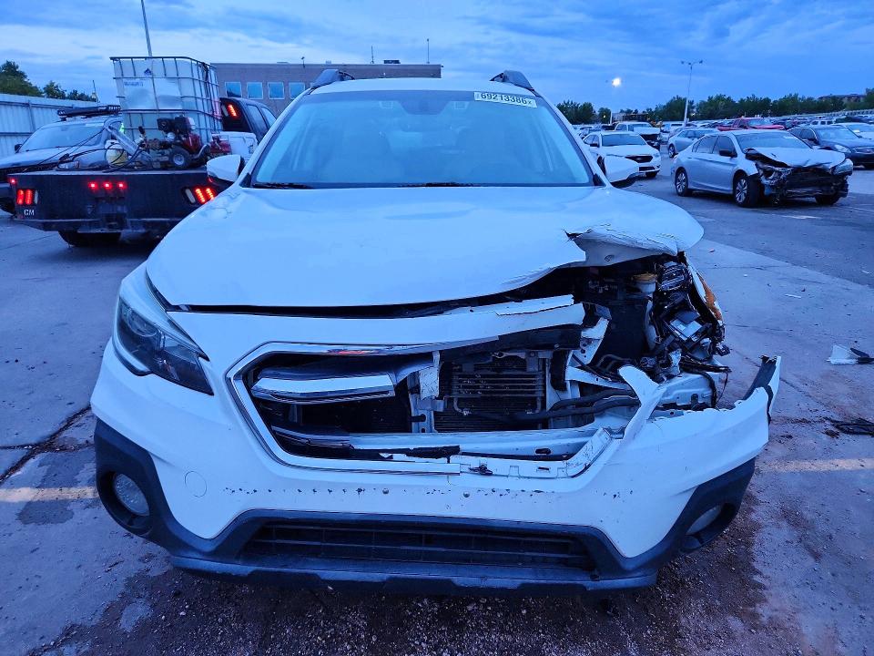 Photo 5 from auction – 2019 SUBARU OUTBACK with VIN 4S4BSAFC6K3326411