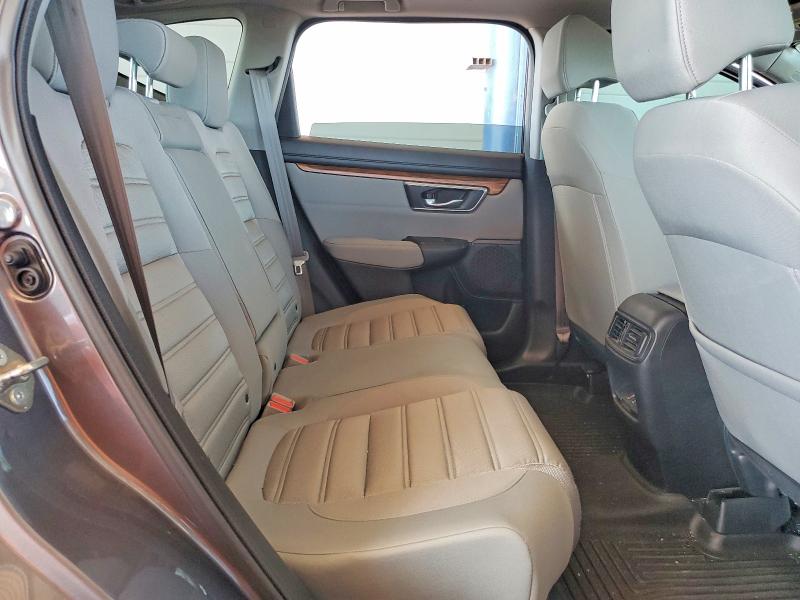 Photo 10 from auction – 2018 HONDA CR-V with VIN 7FARW1H54JE017998
