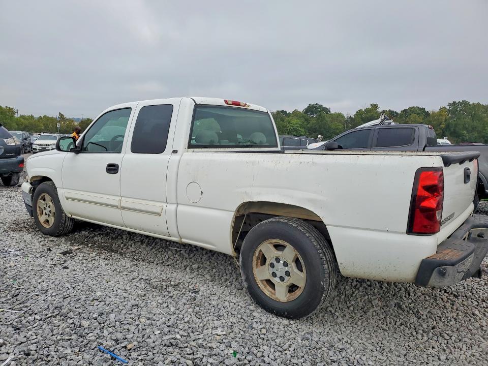 Снимка 2 от търг – 2006 CHEVROLET SILVERADO с VIN 1GCEC19Z26Z302270