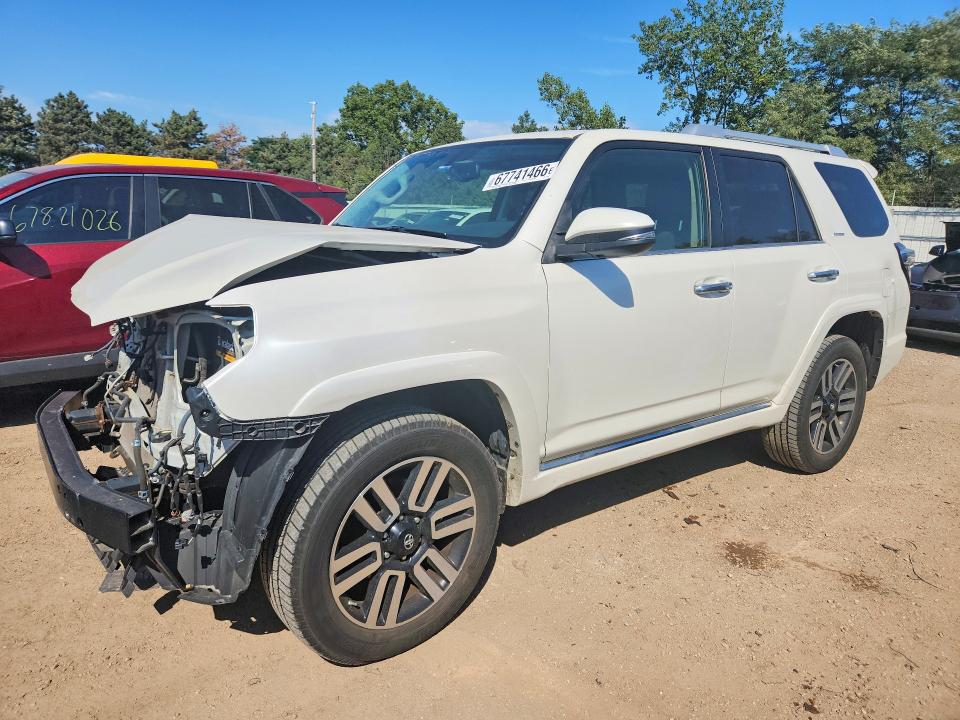 TOYOTA 4RUNNER 2016 with VIN JTEBU5JR0G5389397 - Photo from auction