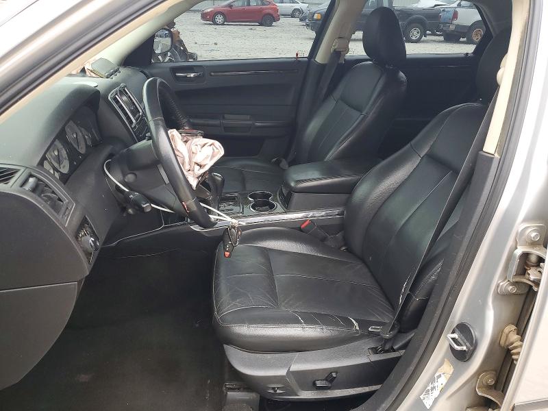 Photo 7 from auction – 2008 CHRYSLER 300 with VIN 2C3KA53G88H257933