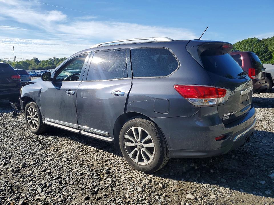 Photo 2 from auction – 2013 NISSAN PATHFINDER with VIN 5N1AR2MM3DC643946