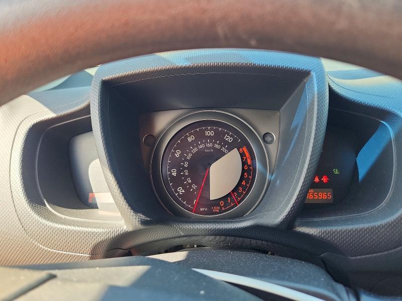Foto 9 de la subasta – 2012 SCION XD con VIN JTKKU4B43C1016723