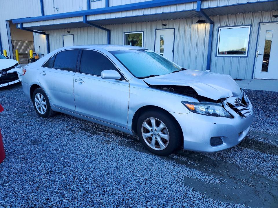 Снимка 4 от търг – 2011 TOYOTA CAMRY с VIN 4T4BF3EK5BR210979