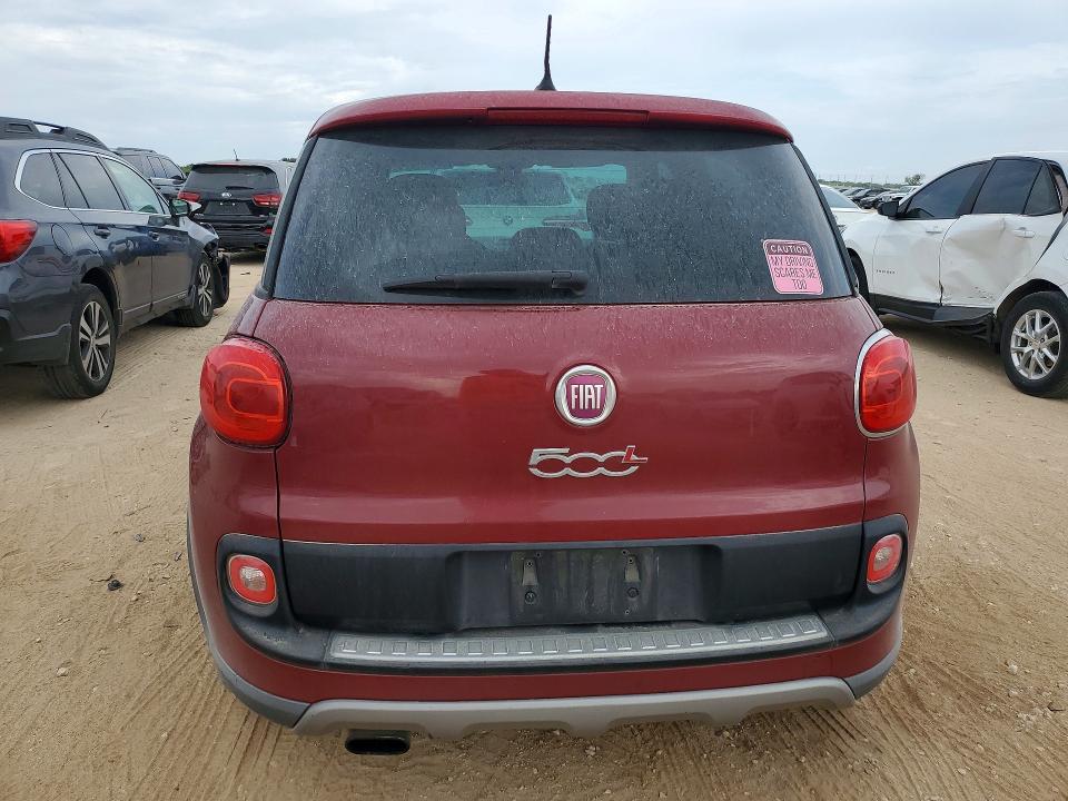 Photo 6 from auction – 2015 FIAT 500L with VIN ZFBCFADH5FZ030376