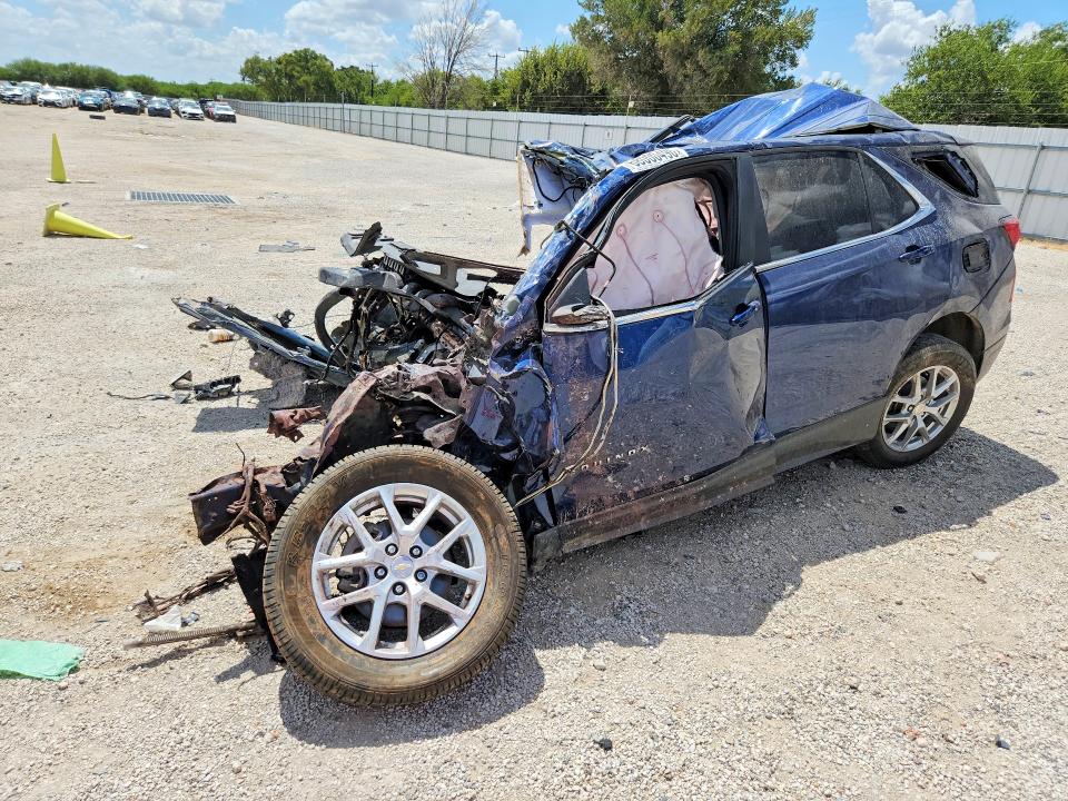 Снимка 1 от търг – 2022 CHEVROLET EQUINOX с VIN 3GNAXKEV2NS203169