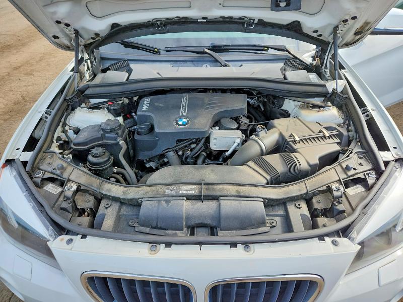 Photo 11 from auction – 2014 BMW X1 with VIN WBAVL1C56EVR94168
