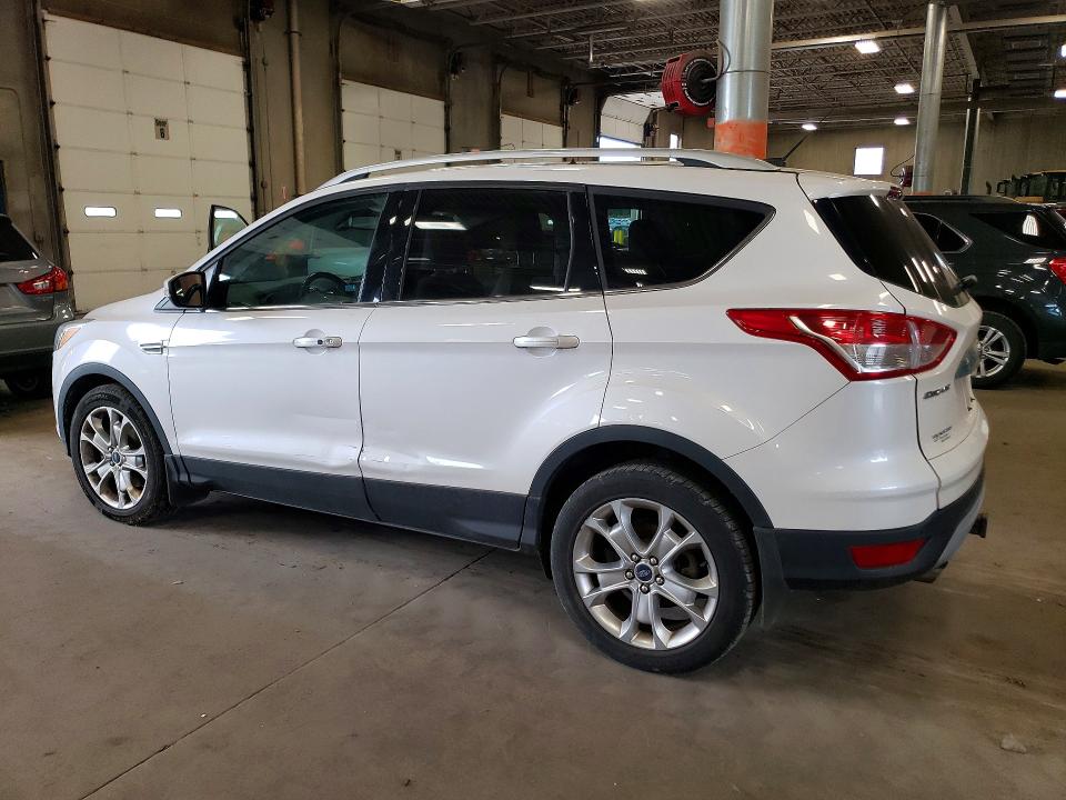 Photo 2 from auction – 2014 FORD ESCAPE with VIN 1FMCU0J97EUA62697