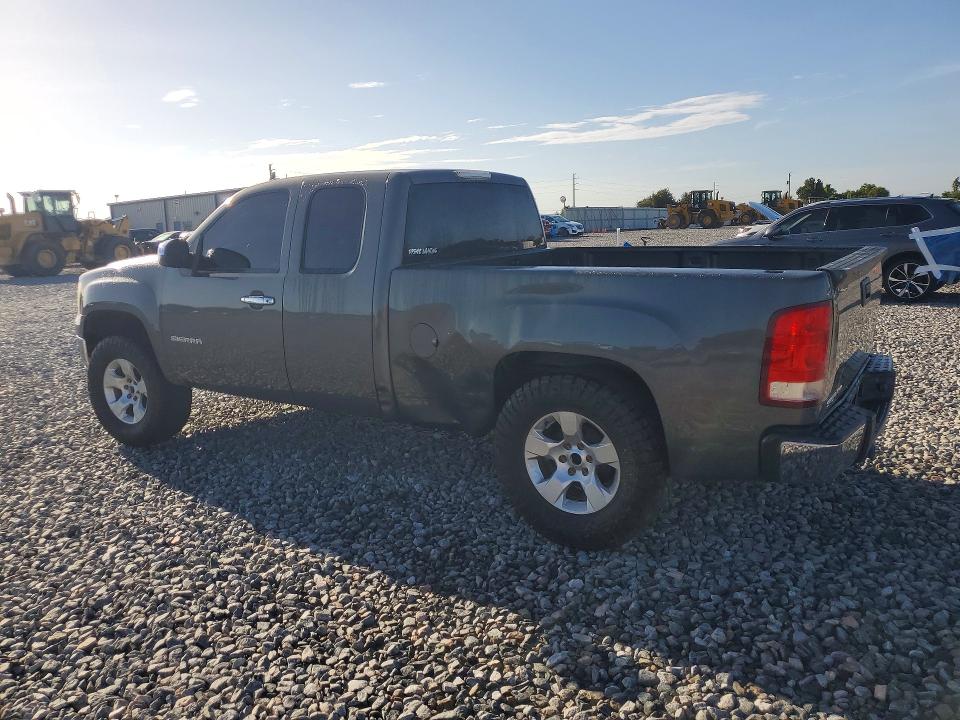 Zdjęcie 2 z aukcji – 2011 GMC SIERRA z VIN 1GTR1UEA9BZ194832