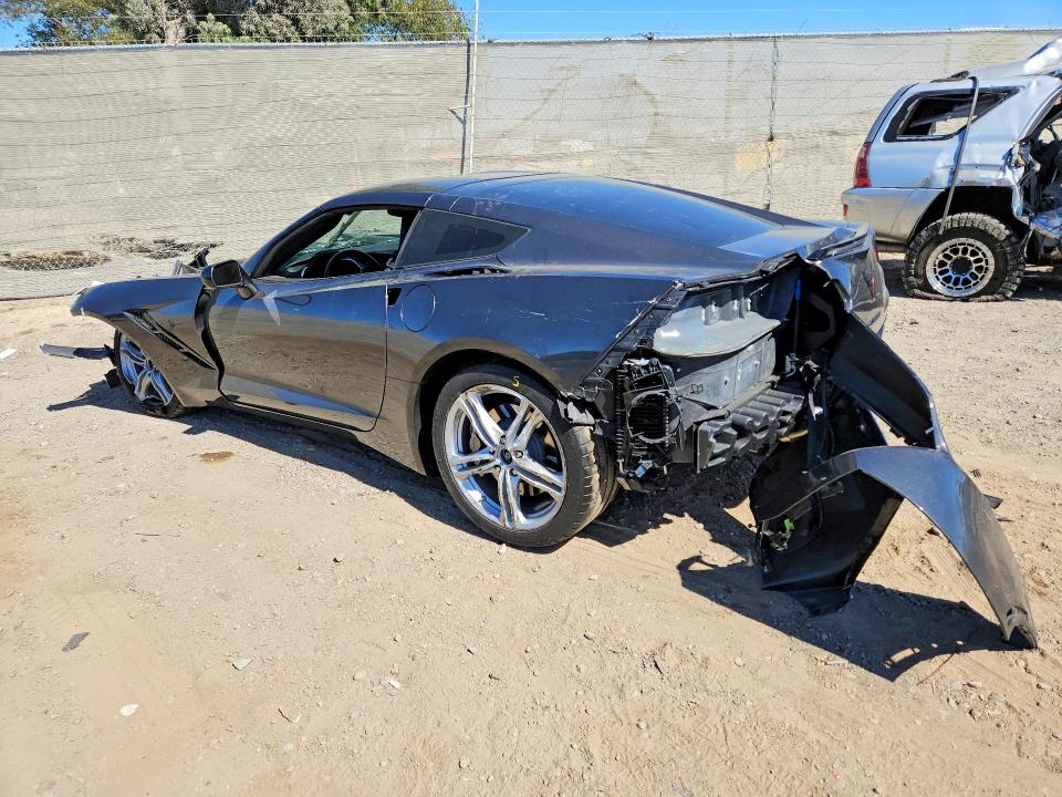 Снимка 2 от търг – 2017 CHEVROLET CORVETTE с VIN 1G1YB2D76H5116522