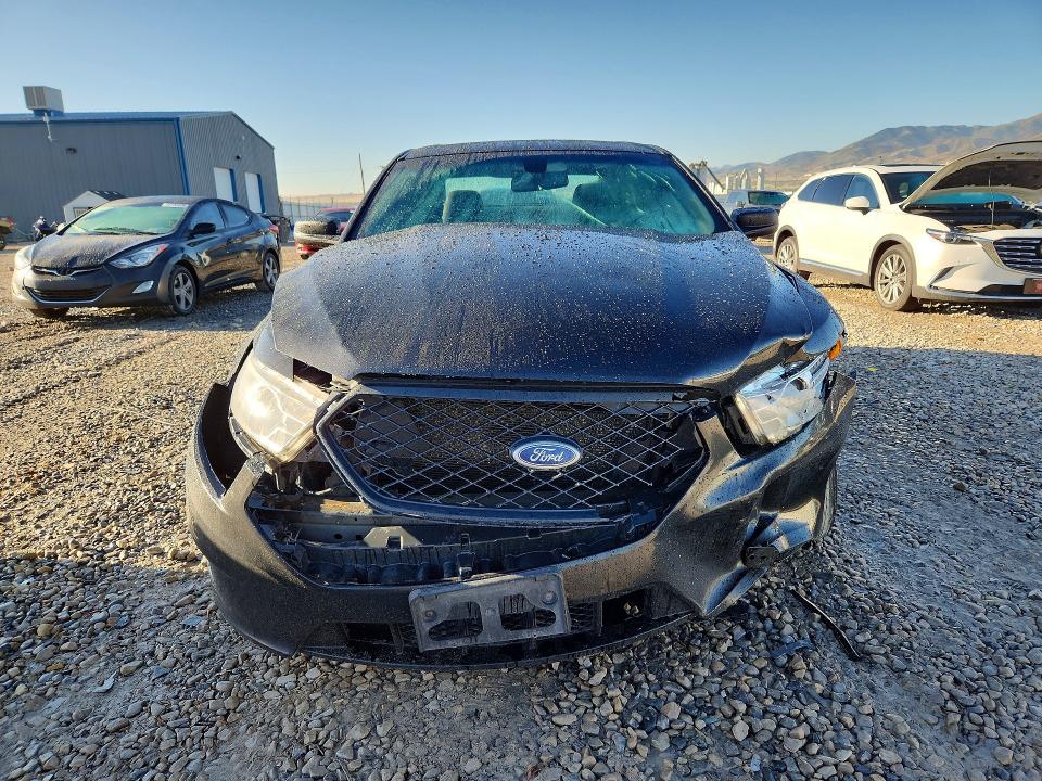Снимка 5 от търг – 2016 FORD TAURUS с VIN 1FAHP2MK2GG106477
