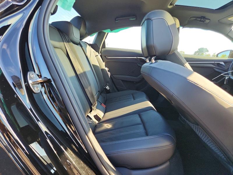Foto 10 de la subasta – 2024 AUDI A3 con VIN WAUAUDGY9RA133727