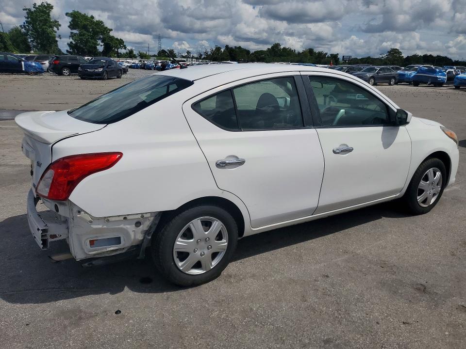 Photo 3 from auction – 2016 NISSAN VERSA with VIN 3N1CN7AP8GL835427