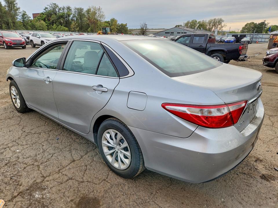 Photo 2 from auction – 2016 TOYOTA CAMRY with VIN 4T4BF1FK9GR535287