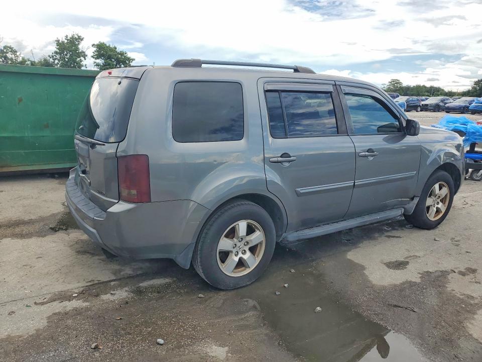 Photo 3 from auction – 2011 HONDA PILOT with VIN 5FNYF4H56BB024283