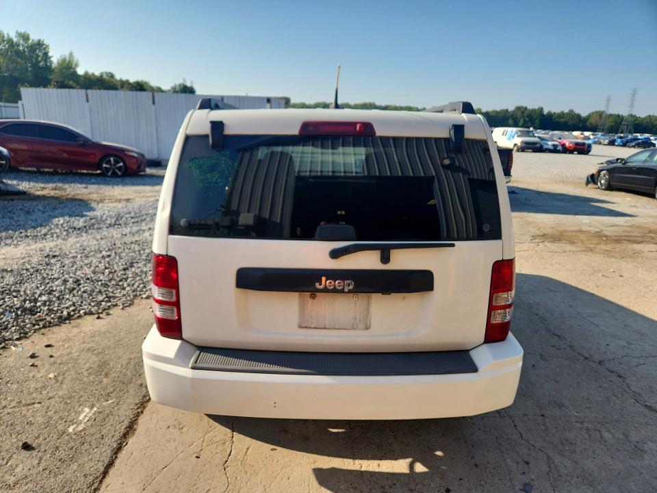 Photo 6 from auction – 2010 JEEP LIBERTY with VIN 1J4PP2GKXAW112276