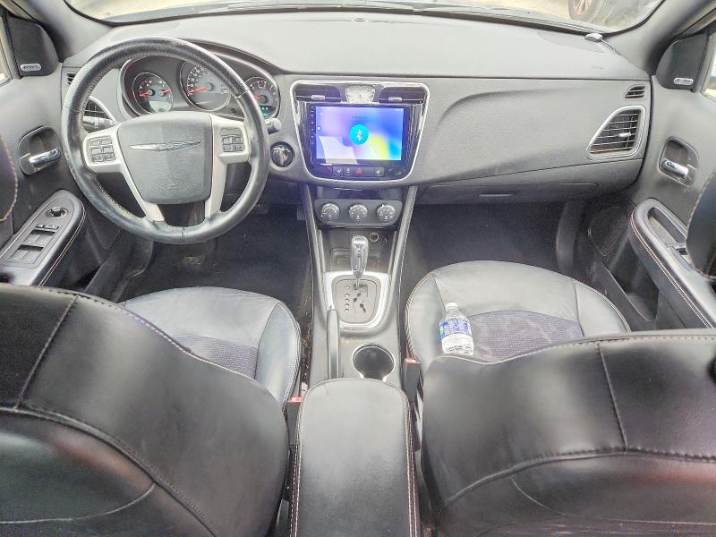 Фото 8 с аукциона – 2013 CHRYSLER 200 с VIN 1C3CCBCG7DN743860