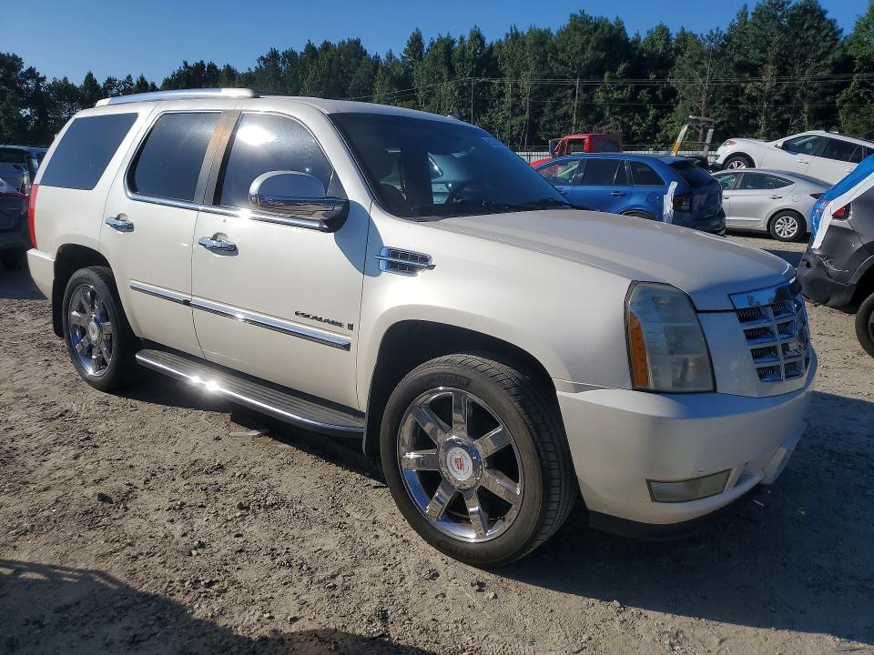 Photo 4 from auction – 2009 CADILLAC ESCALADE with VIN 1GYFC23289R179336