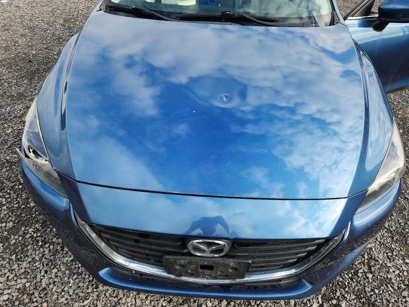 Photo 11 from auction – 2018 MAZDA 3 with VIN 3MZBN1L74JM219449