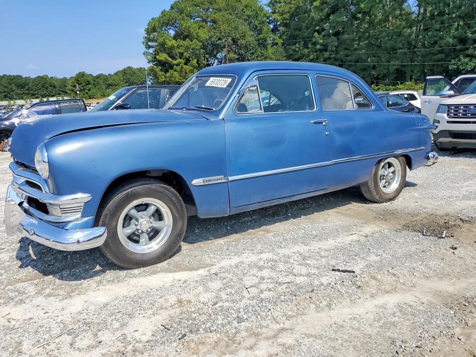 FORD CUSTOM DELUXE 1950 z numerem VIN B0CH210544 - Zdjęcie z aukcji